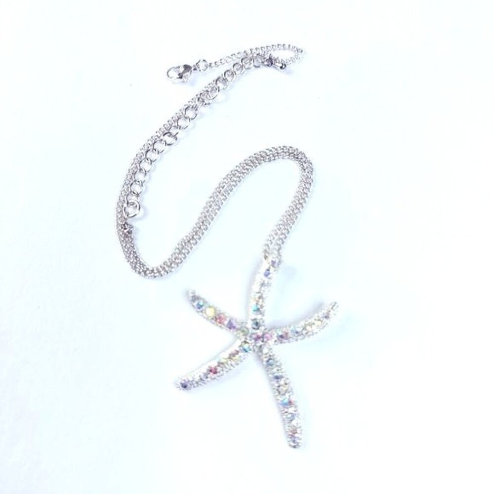Beautiful star fish aurora stones necklace